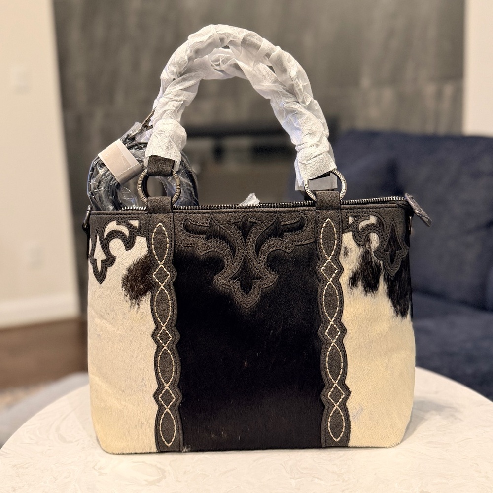 Trinity Ranch Genuine Hair-On Cowhide Collection Concealed Carry Tote Black